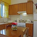 Apartment Areti & Maria Gythio