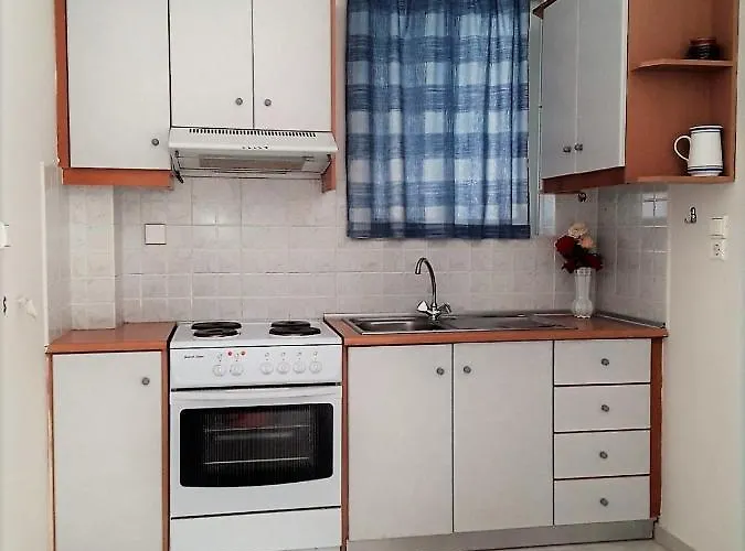 Areti & Maria Апартаменты
