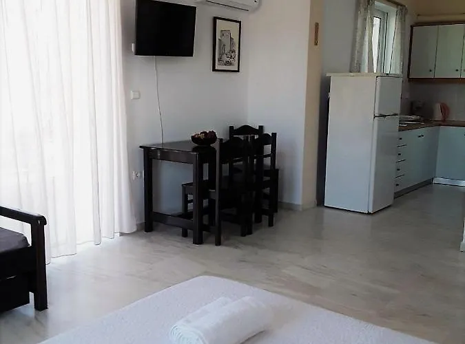 Areti & Maria Apartman