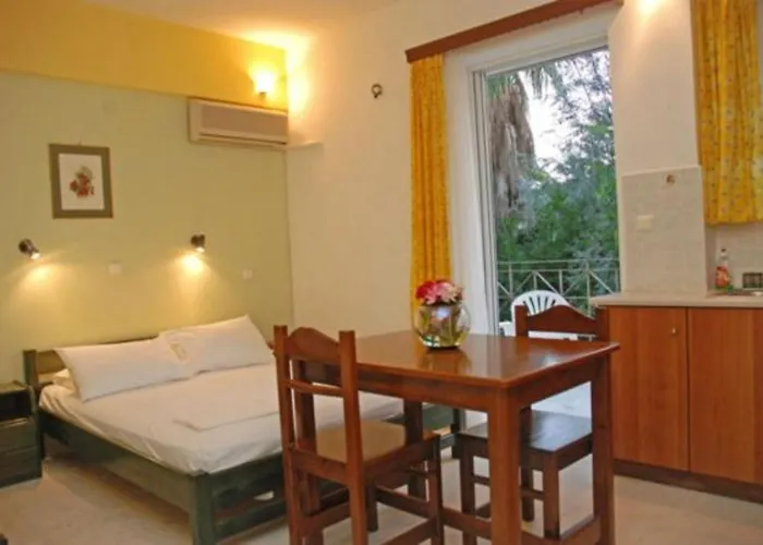 Areti & Maria Daire Gytheio